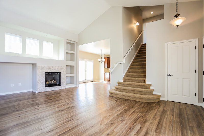 2,950/Mo, 7149 S Little River Ct Aurora, CO 80016 Living Room View