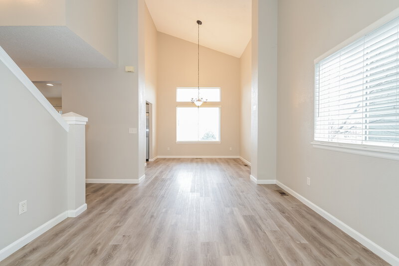 3,115/Mo, 11224 Jordan Ct Parker, CO 80134 Living Room View