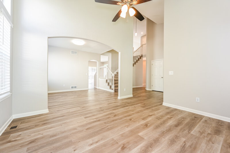 3,410/Mo, 3064 S Andes St Aurora, CO 80013 Living Room View 2