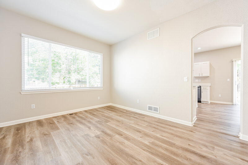 3,410/Mo, 3064 S Andes St Aurora, CO 80013 Dining Room View