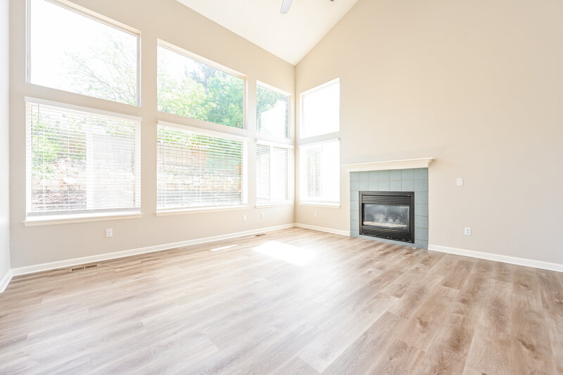 3,410/Mo, 3064 S Andes St Aurora, CO 80013 Family Room View