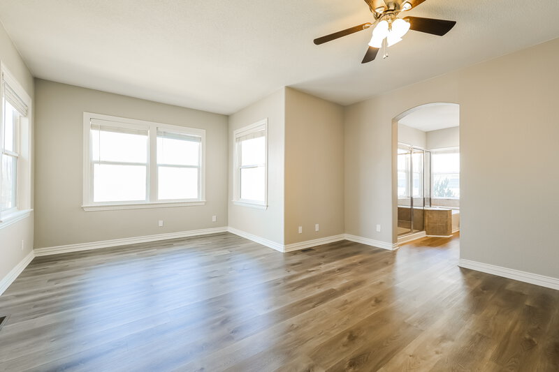 3,905/Mo, 10903 Belle Creek Blvd Commerce City, CO 80640 Main Bedroom View