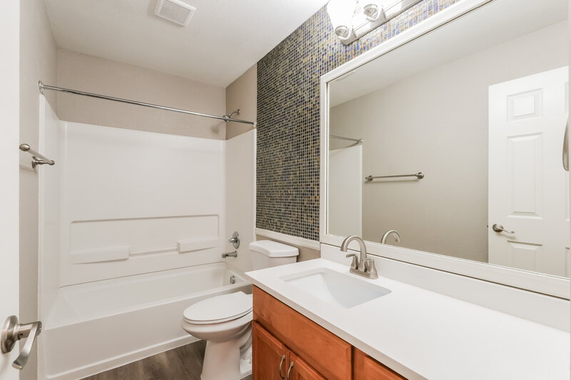 2,370/Mo, 9489 Portmarnock Ct Peyton, CO 80831 Bathroom View 2