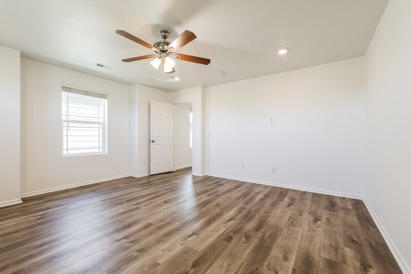 3,470/Mo, 9259 Rifle St Commerce City, CO 80022 Main Bedroom View 2