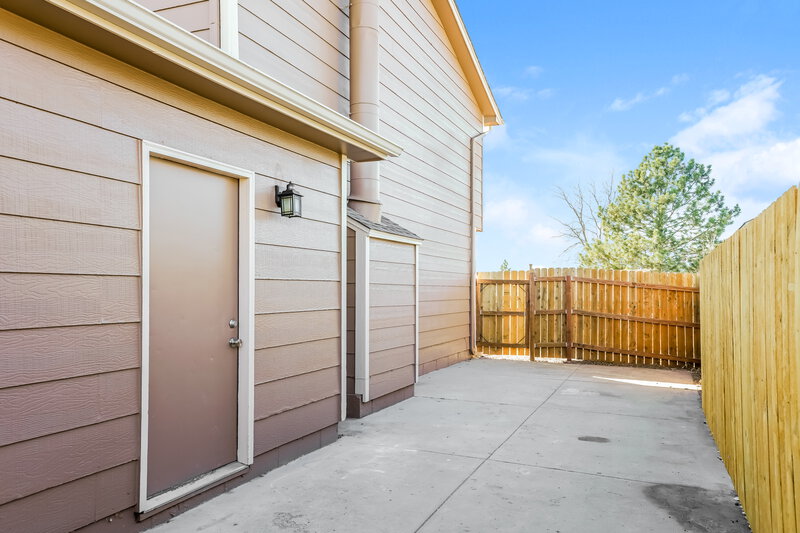 2,360/Mo, 1038 Nolte Dr W Colorado Springs, CO 80916 Rear View