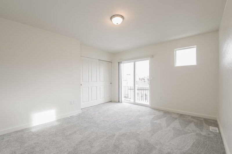 2,375/Mo, 18608 E. 47th Place Denver, CO 80249 Main Bedroom View