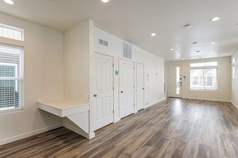 2,370/Mo, 4733 N. Tower Drive Denver, CO 80249 Living Room View