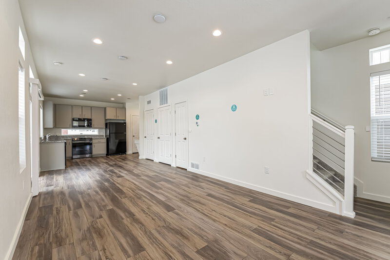 2,370/Mo, 4733 N. Tower Drive Denver, CO 80249 Living Room View 3