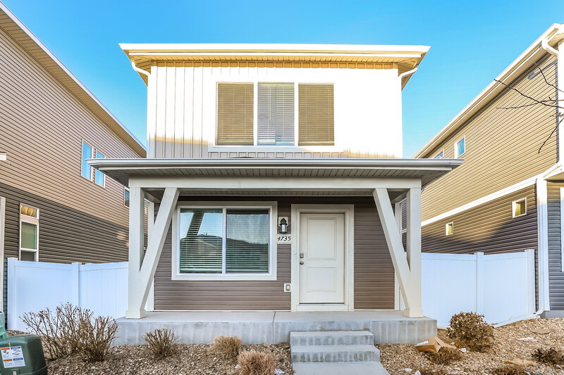 2,240/Mo, 4735 N. Tower Drive Denver, CO 80249 External View