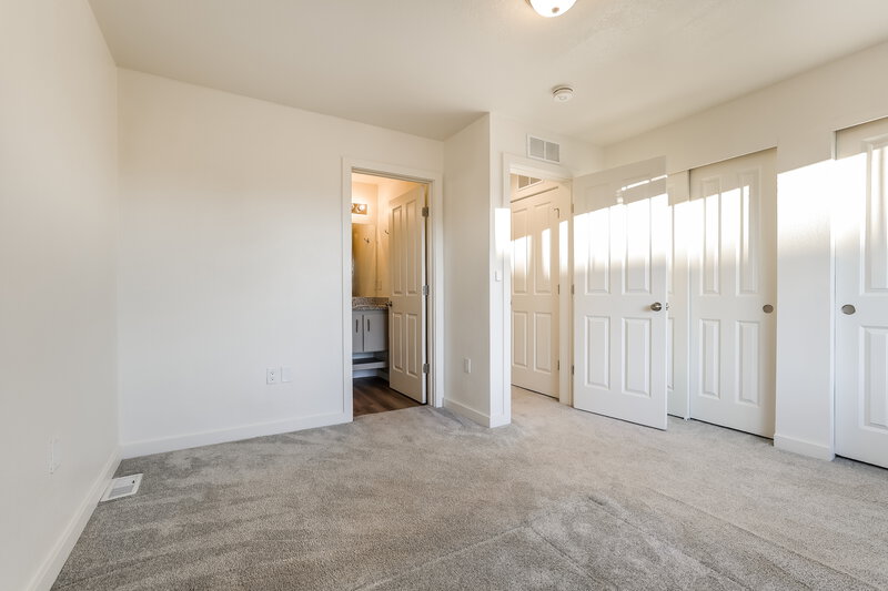 2,240/Mo, 4735 N. Tower Drive Denver, CO 80249 Main Bedroom View