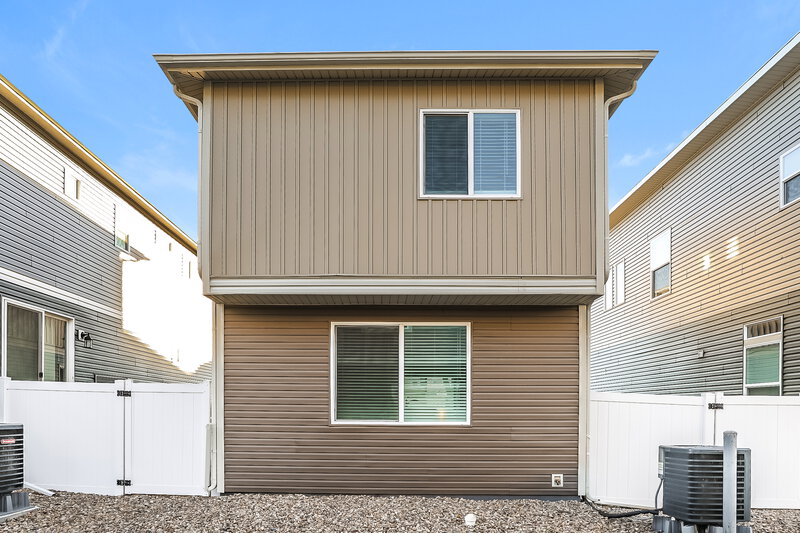 2,240/Mo, 4735 N. Tower Drive Denver, CO 80249 Rear View 2