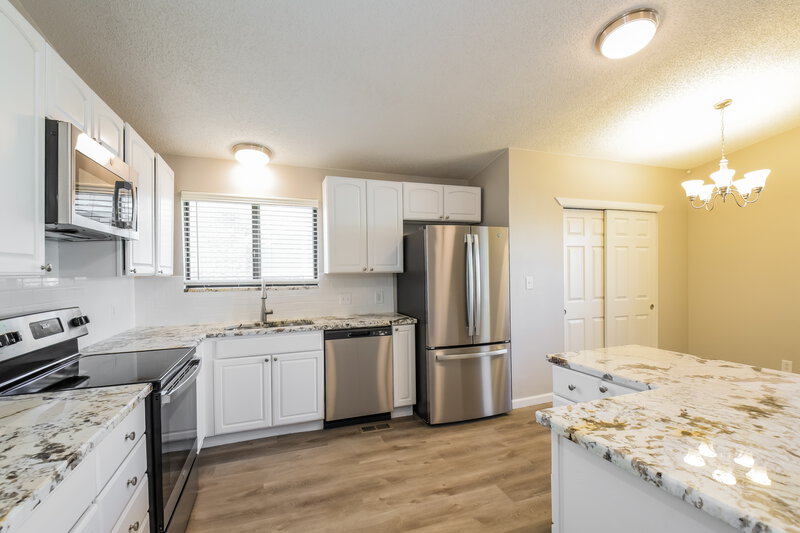2,810/Mo, 4740 E 129th Cir Thornton, CO 80241 Kitchen View