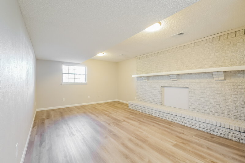 2,810/Mo, 4740 E 129th Cir Thornton, CO 80241 Family Room View