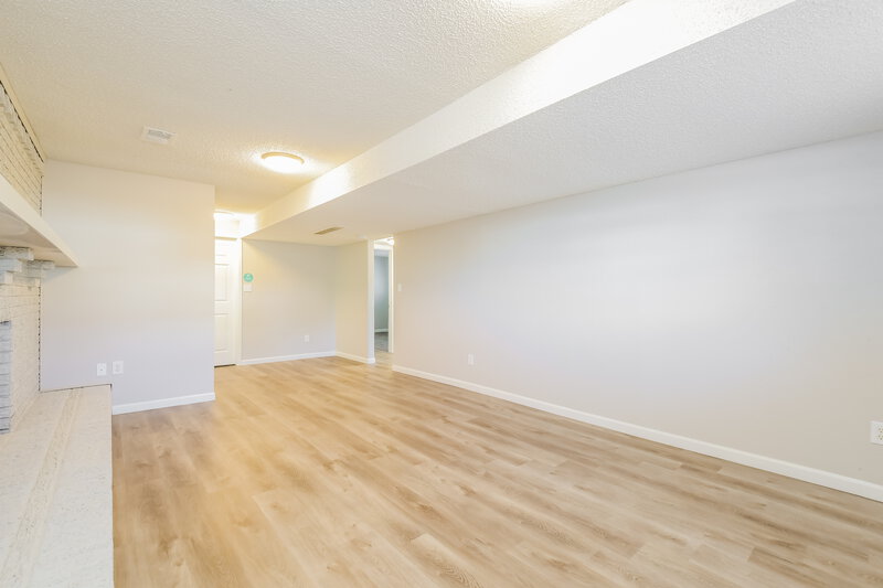 2,810/Mo, 4740 E 129th Cir Thornton, CO 80241 Family Room View 2