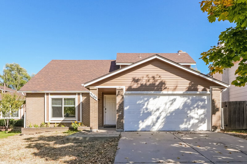 1,975/Mo, 3165 Post Oak Dr Colorado Springs, CO 80916 External View