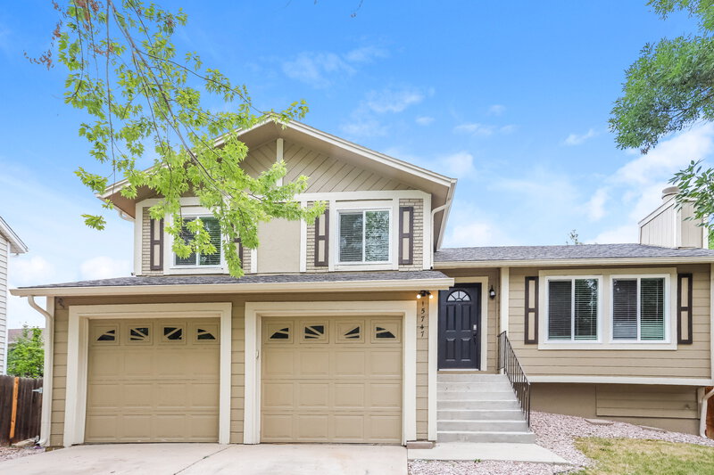 2,750/Mo, 15747 E Center Pl Aurora, CO 80017 External View