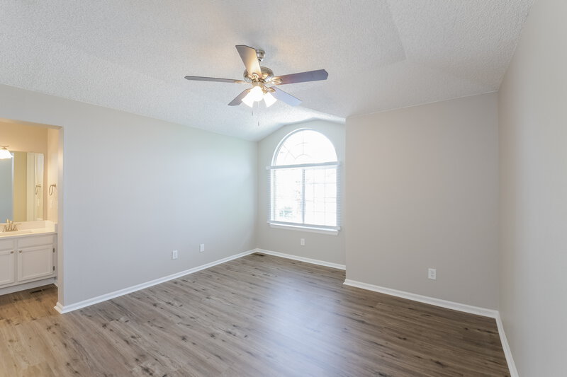 3,330/Mo, 5395 S Jebel Way Centennial, CO 80015 Main Bedroom View