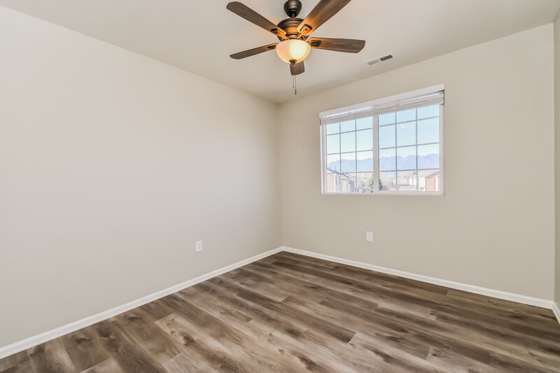2,210/Mo, 5292 Mountain Air Cir Colorado Springs, CO 80916 Bedroom View