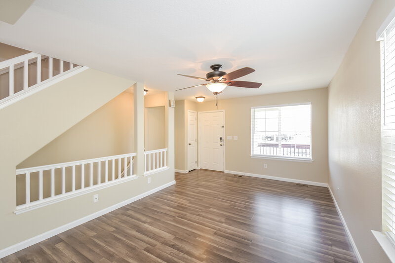 3,390/Mo, 1158 Lark Ln Brighton, CO 80601 Family Room View 2