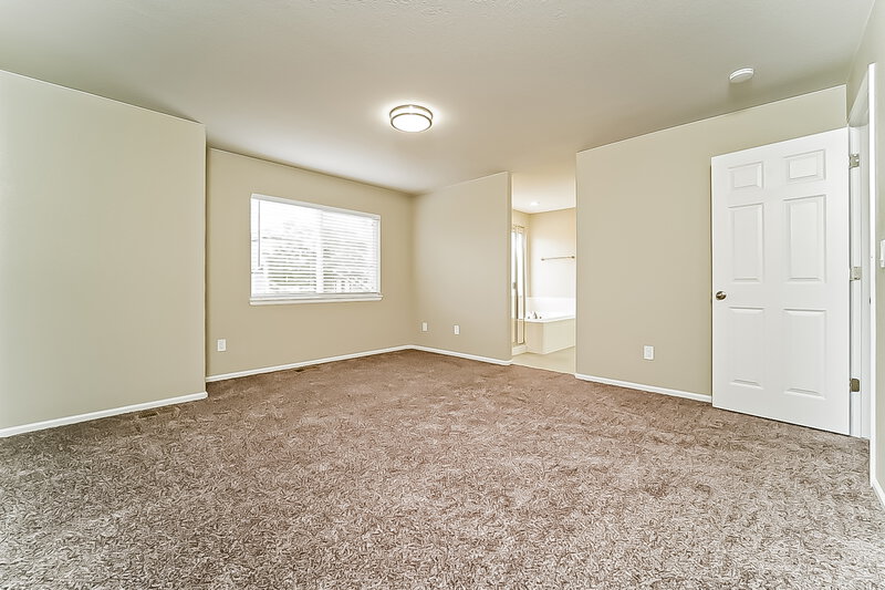 3,445/Mo, 17151 E 104th Pl Commerce City, CO 80022 Main Bedroom View