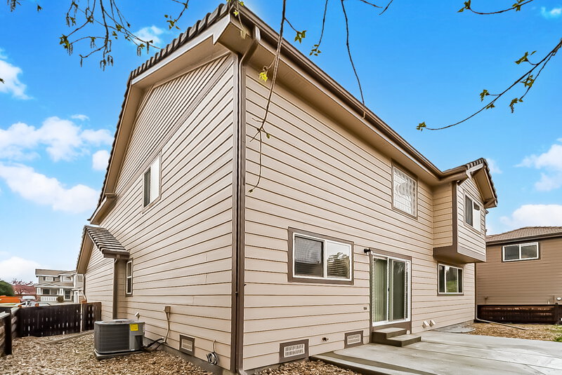 3,445/Mo, 17151 E 104th Pl Commerce City, CO 80022 Rear View