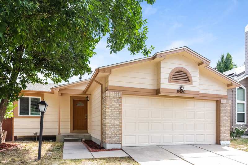 2,825/Mo, 8480 S Upham Way Littleton, CO 80128 External View