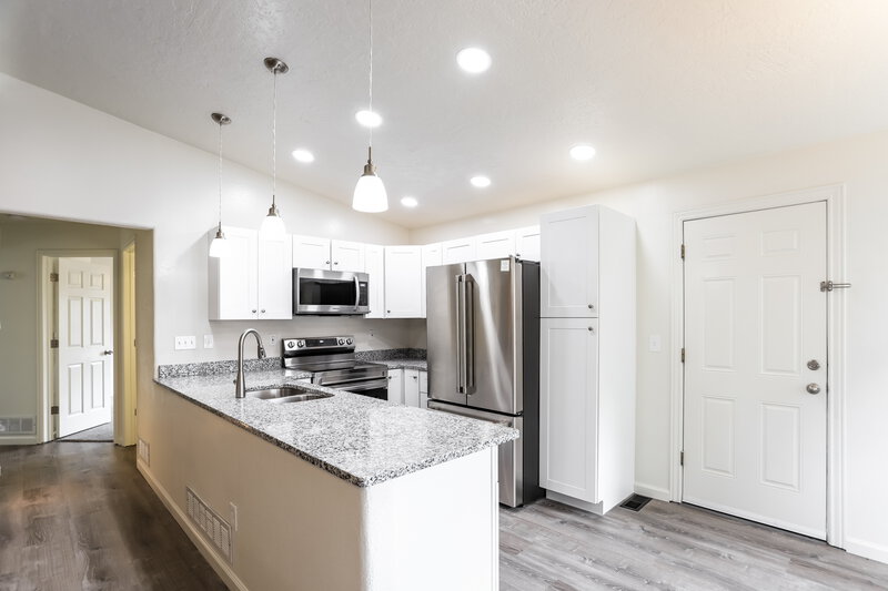 2,825/Mo, 8480 S Upham Way Littleton, CO 80128 Kitchen View