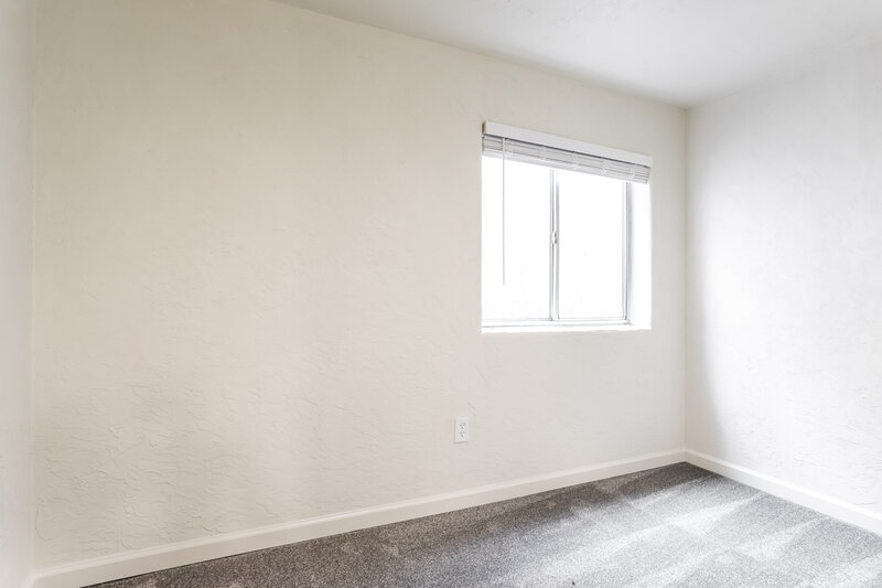 2,825/Mo, 8480 S Upham Way Littleton, CO 80128 Bedroom View 5