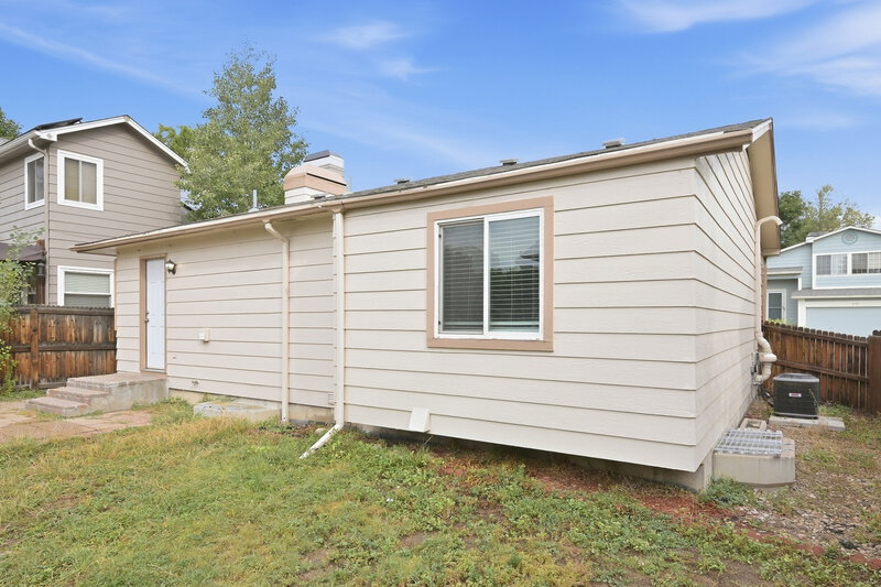 3,090/Mo, 8480 S Upham Way Littleton, CO 80128 Rear View