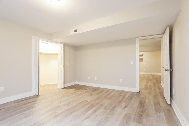 3,550/Mo, 19229 E Caspian Pl Aurora, CO 80013 Dining Room View 2