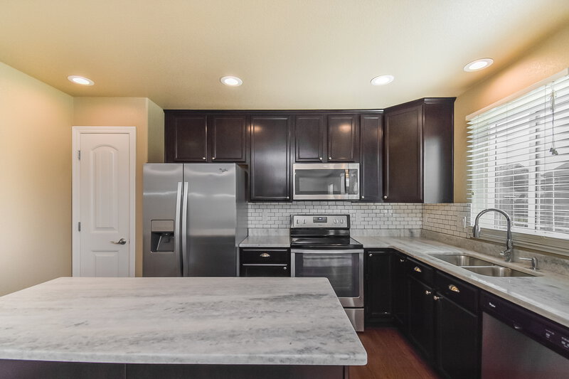 4,430/Mo, 6165 Fiddle Way Colorado Springs, CO 80925 Kitchen View