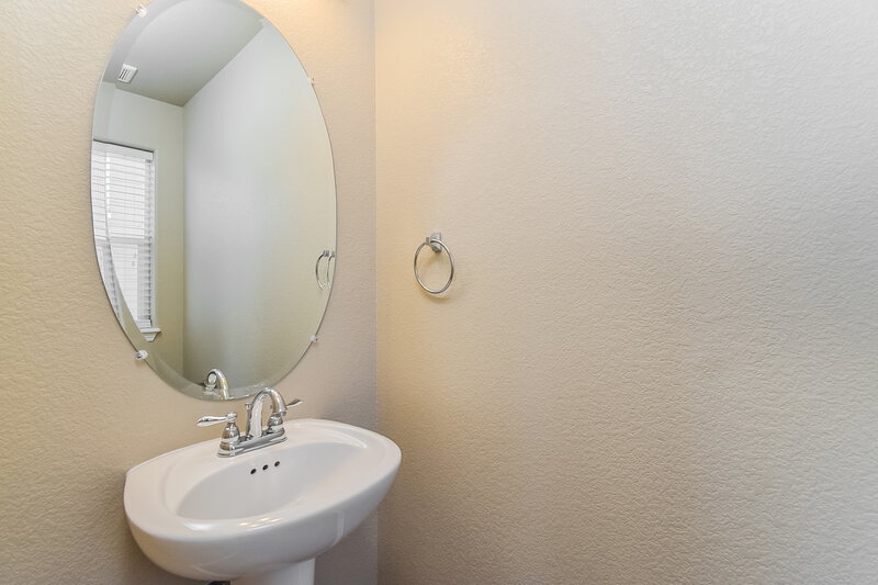 4,430/Mo, 6165 Fiddle Way Colorado Springs, CO 80925 Bathroom View