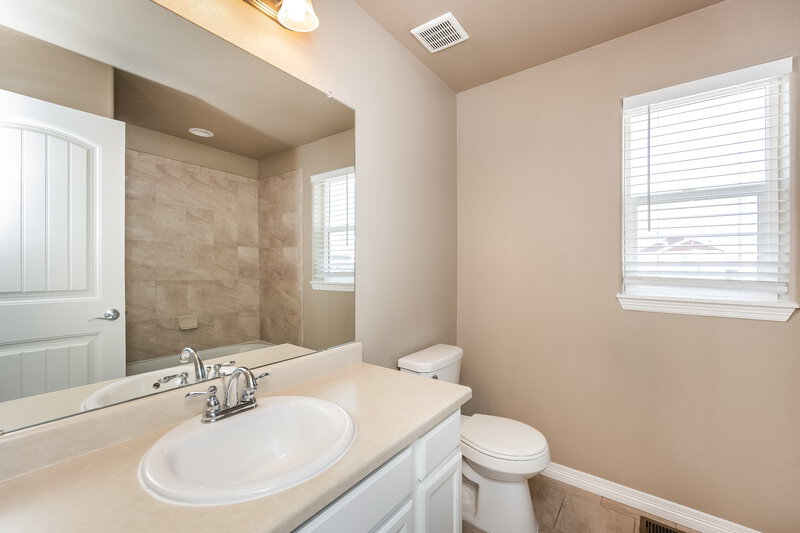 2,945/Mo, 6165 Fiddle Way Colorado Springs, CO 80925 Bathroom View