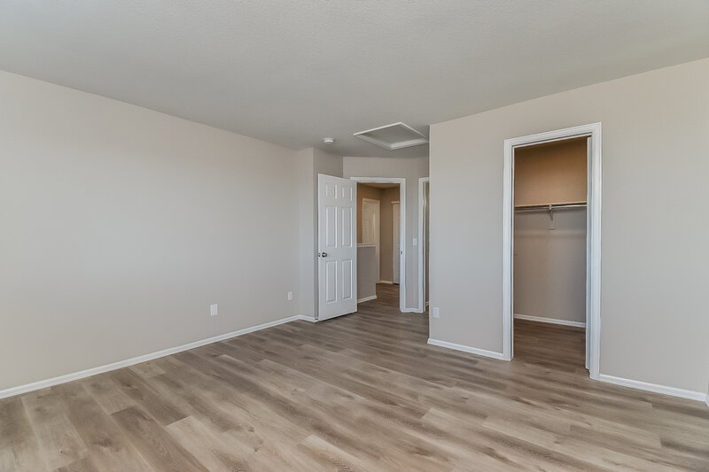 2,195/Mo, 7242 Arrowroot Ave Colorado Springs, CO 80922 Main Bedroom View 2
