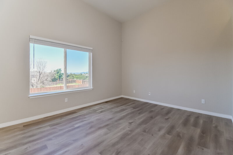 2,195/Mo, 7242 Arrowroot Ave Colorado Springs, CO 80922 Main Bedroom View 3