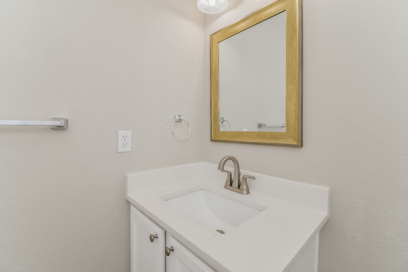 2,195/Mo, 7242 Arrowroot Ave Colorado Springs, CO 80922 Powder Room View 2
