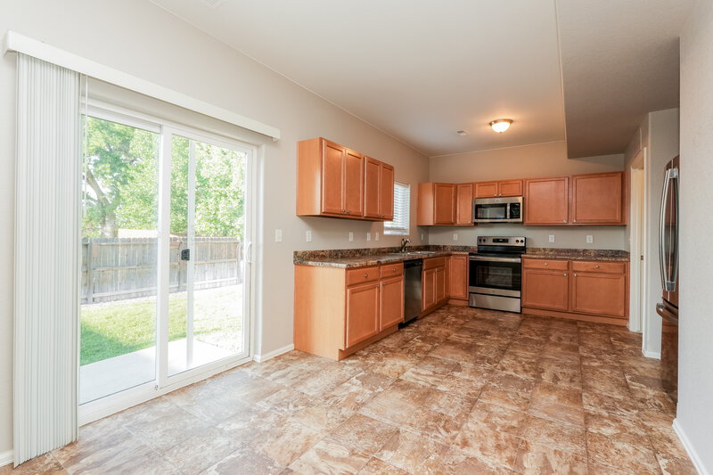 2,345/Mo, 9735 Desert Lily Cir Colorado Springs, CO 80925 Kitchen View
