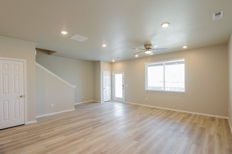3,005/Mo, 13959 Vispo Way Broomfield, CO 80020 Living Room View