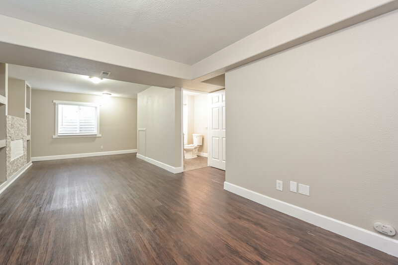 4,740/Mo, 24762 E Wyoming Cir Aurora, CO 80018 Basement View