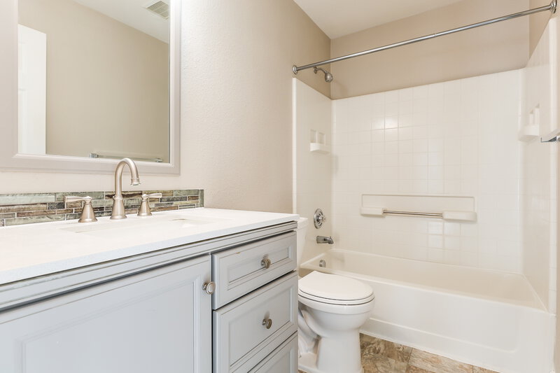 3,245/Mo, 24762 E Wyoming Cir Aurora, CO 80018 Bathroom View