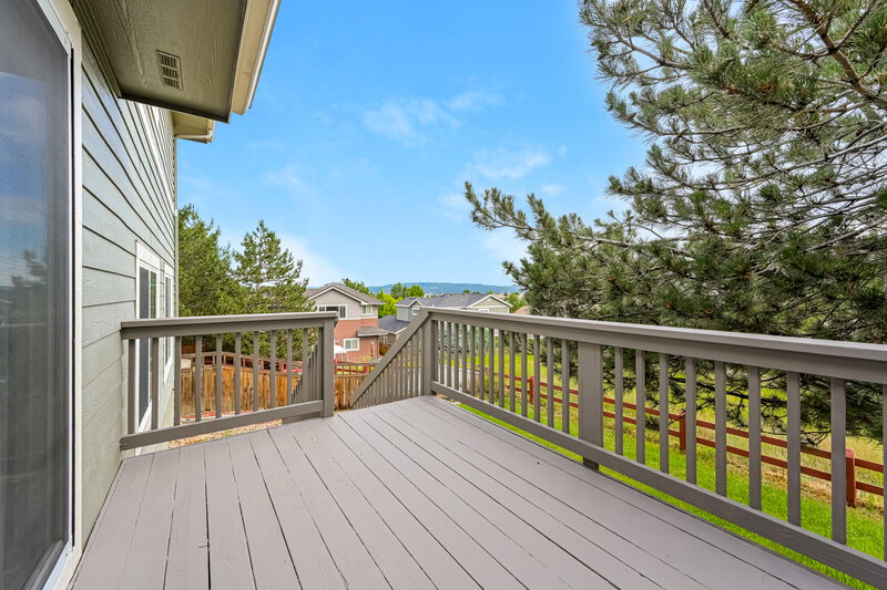 3,205/Mo, 2956 Iron Springs Pl Castle Rock, CO 80109 Deck View