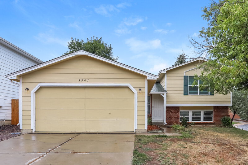 2,605/Mo, 3907 S Halifax St Aurora, CO 80013 External View