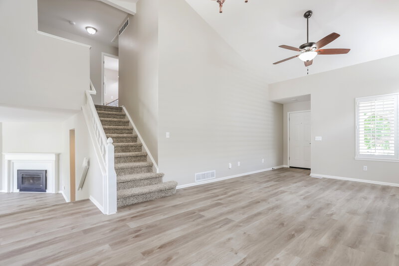 2,785/Mo, 19273 E Molly Ave Parker, CO 80134 Living Room View