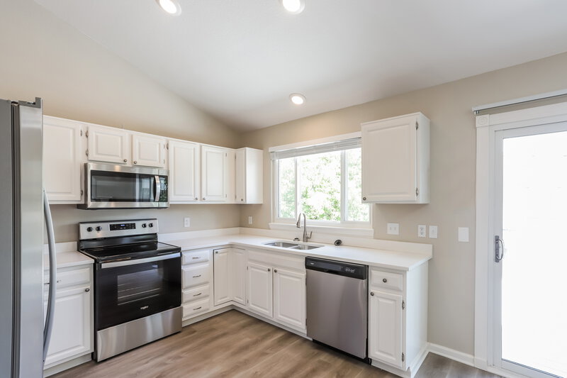 2,785/Mo, 19273 E Molly Ave Parker, CO 80134 Kitchen View 2