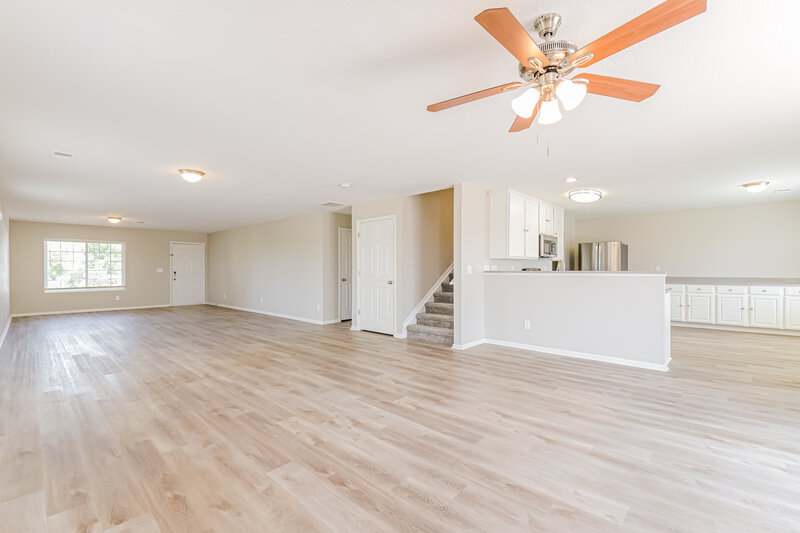 2,895/Mo, 5538 Iran St Denver, CO 80249 Living Room View 3