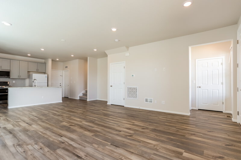2,685/Mo, 5134 Bittercress Rd Brighton, CO 80640 Living Room View 2