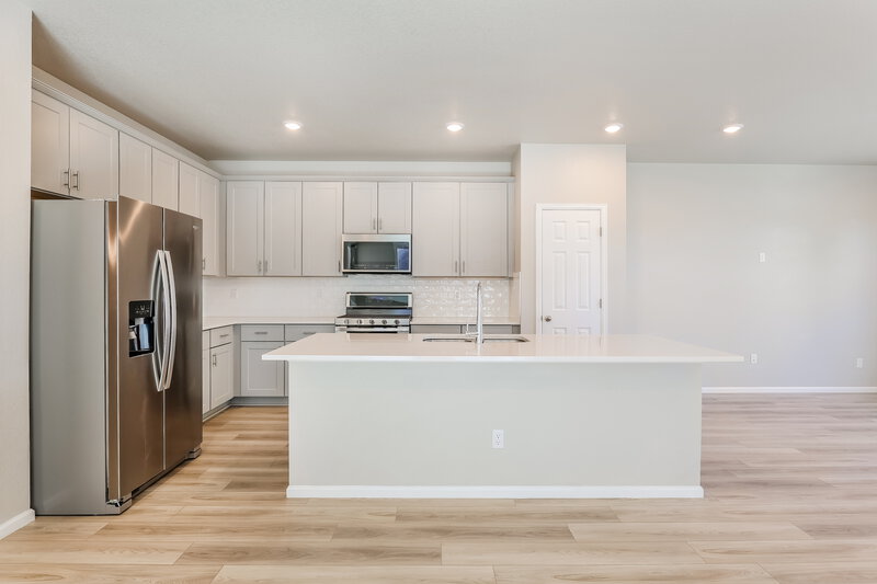 2,790/Mo, 5130 Bittercress Rd Brighton, CO 80640 Kitchen View