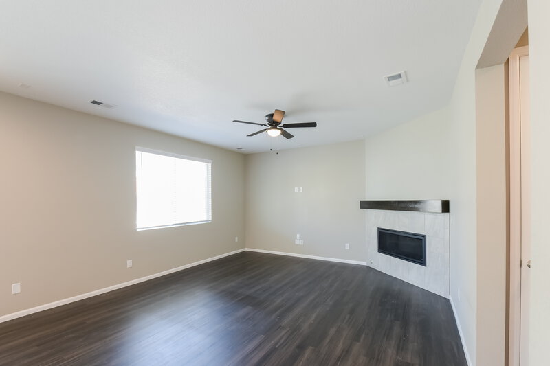 3,015/Mo, 3565 Makley Cir Castle Rock, CO 80104 Living Room View 2