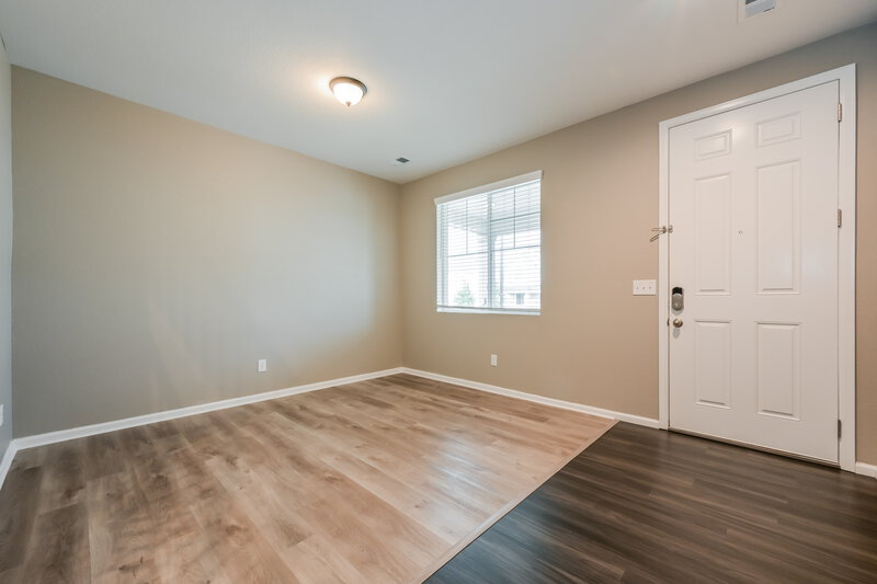 3,415/Mo, 3565 Makley Cir Castle Rock, CO 80104 Living Room View 2