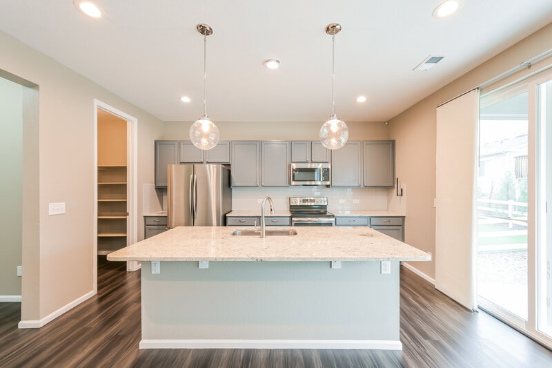 3,415/Mo, 3565 Makley Cir Castle Rock, CO 80104 Kitchen View